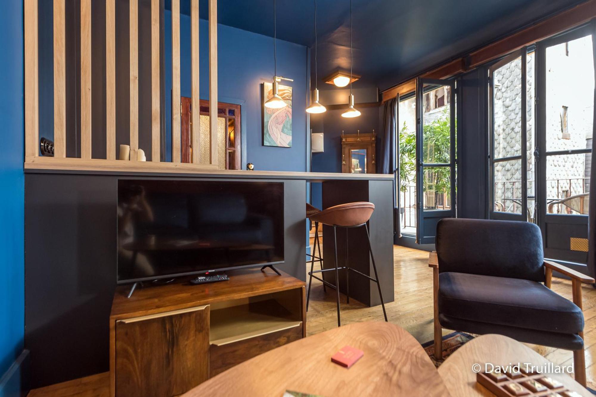 Suites Mana- Studio Art Ducal Avec Terrasse Sur L'Arriere De La Place Ducale Parking Inclus Charleville-Mézières Kültér fotó